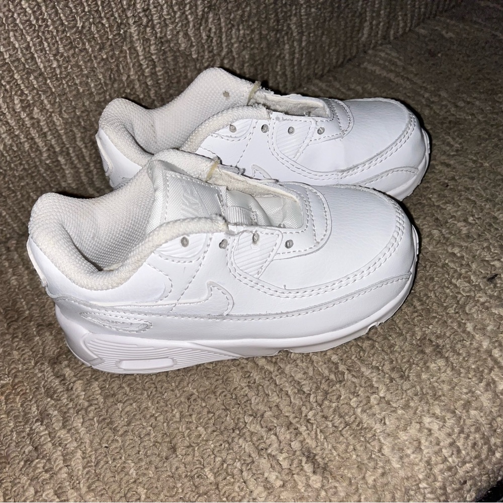 Toddle Nikes